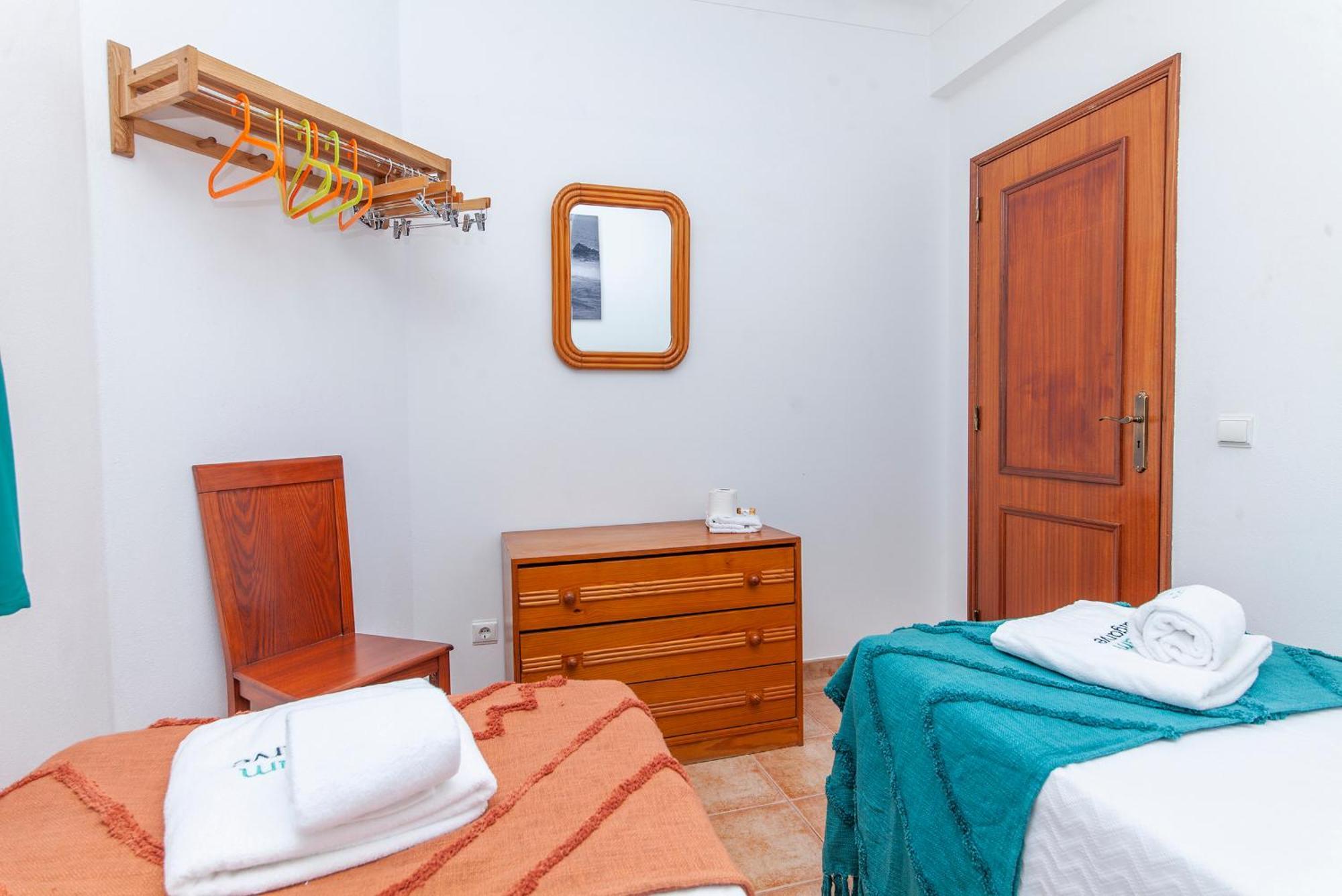 P - Meia-Praia Seaview Guesthouse Lagos Ruang foto