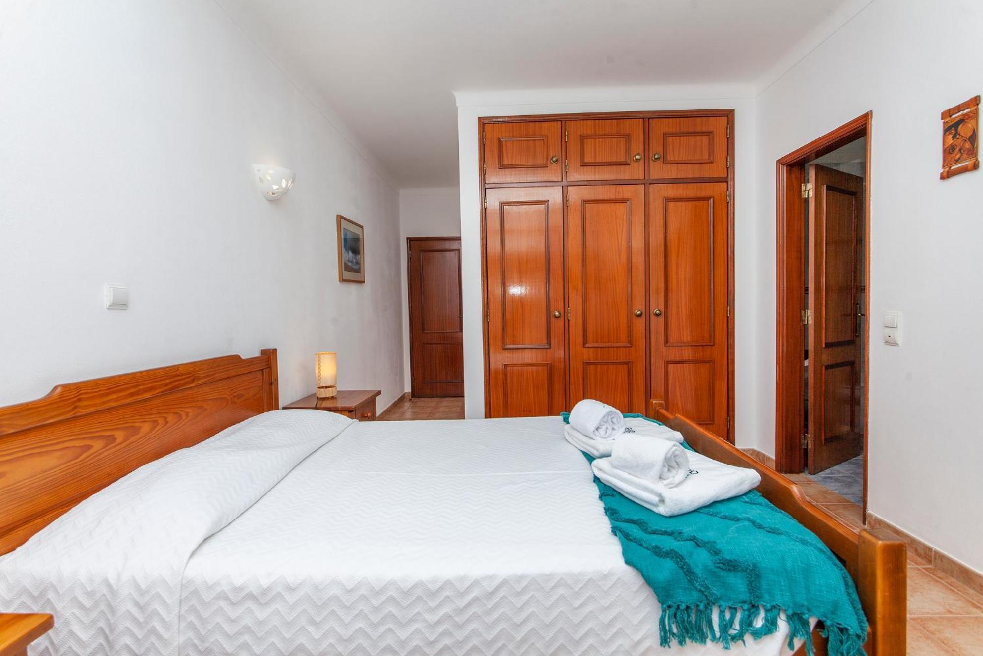 P - Meia-Praia Seaview Guesthouse Lagos Ruang foto