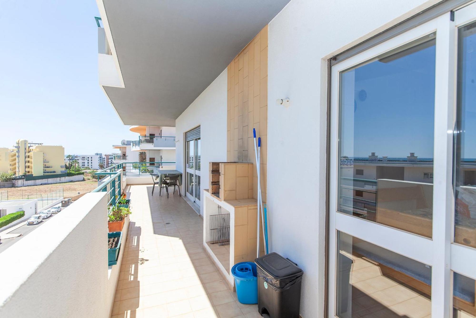 P - Meia-Praia Seaview Guesthouse Lagos Bagian luar foto