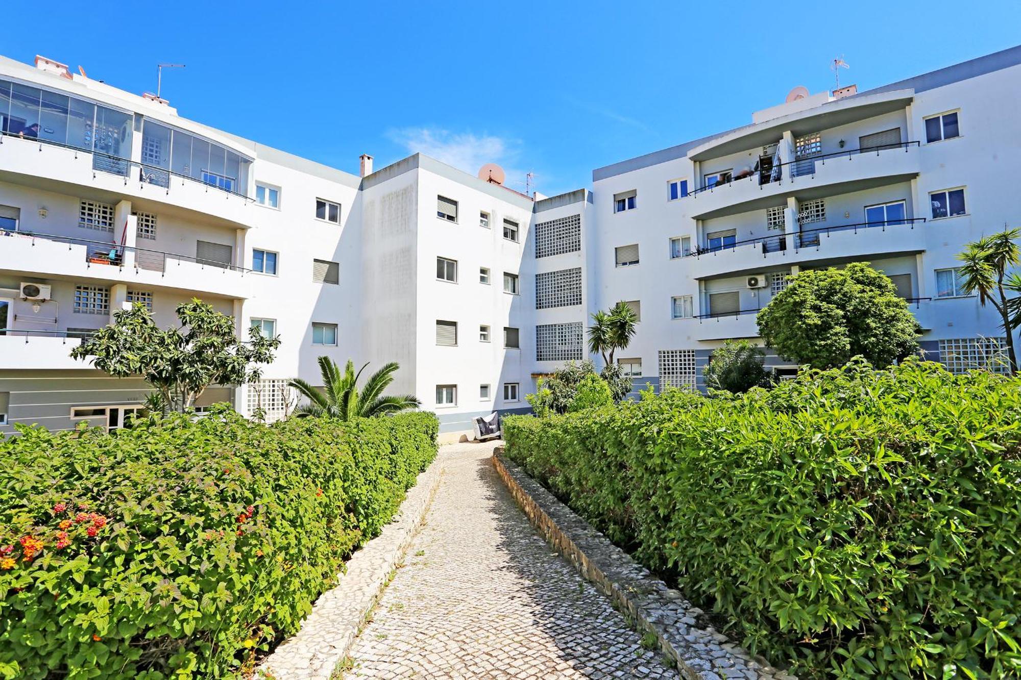 P - Meia-Praia Seaview Guesthouse Lagos Bagian luar foto