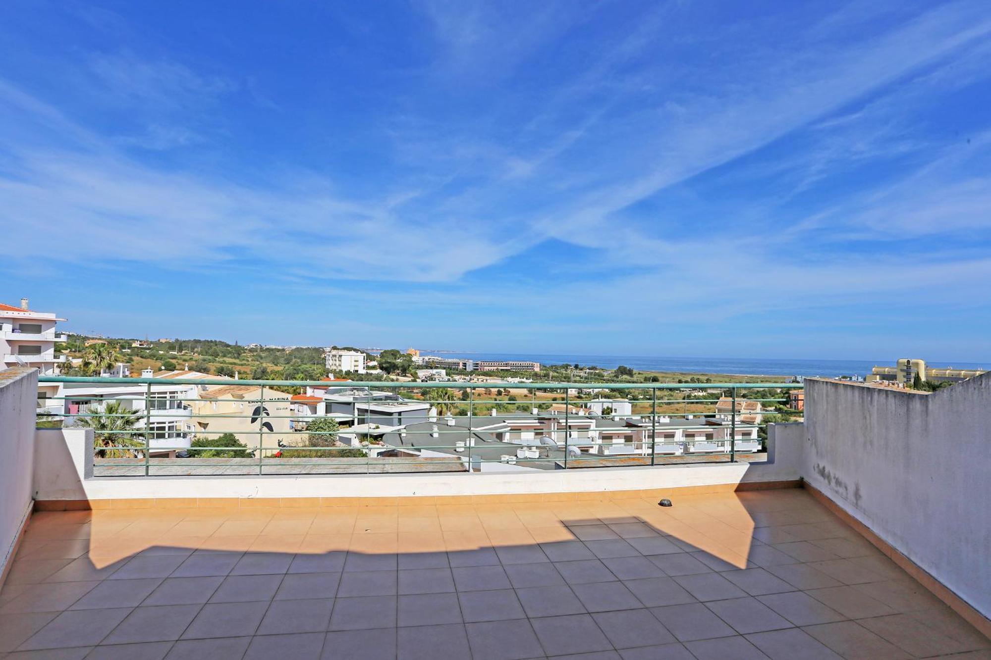 P - Meia-Praia Seaview Guesthouse Lagos Bagian luar foto