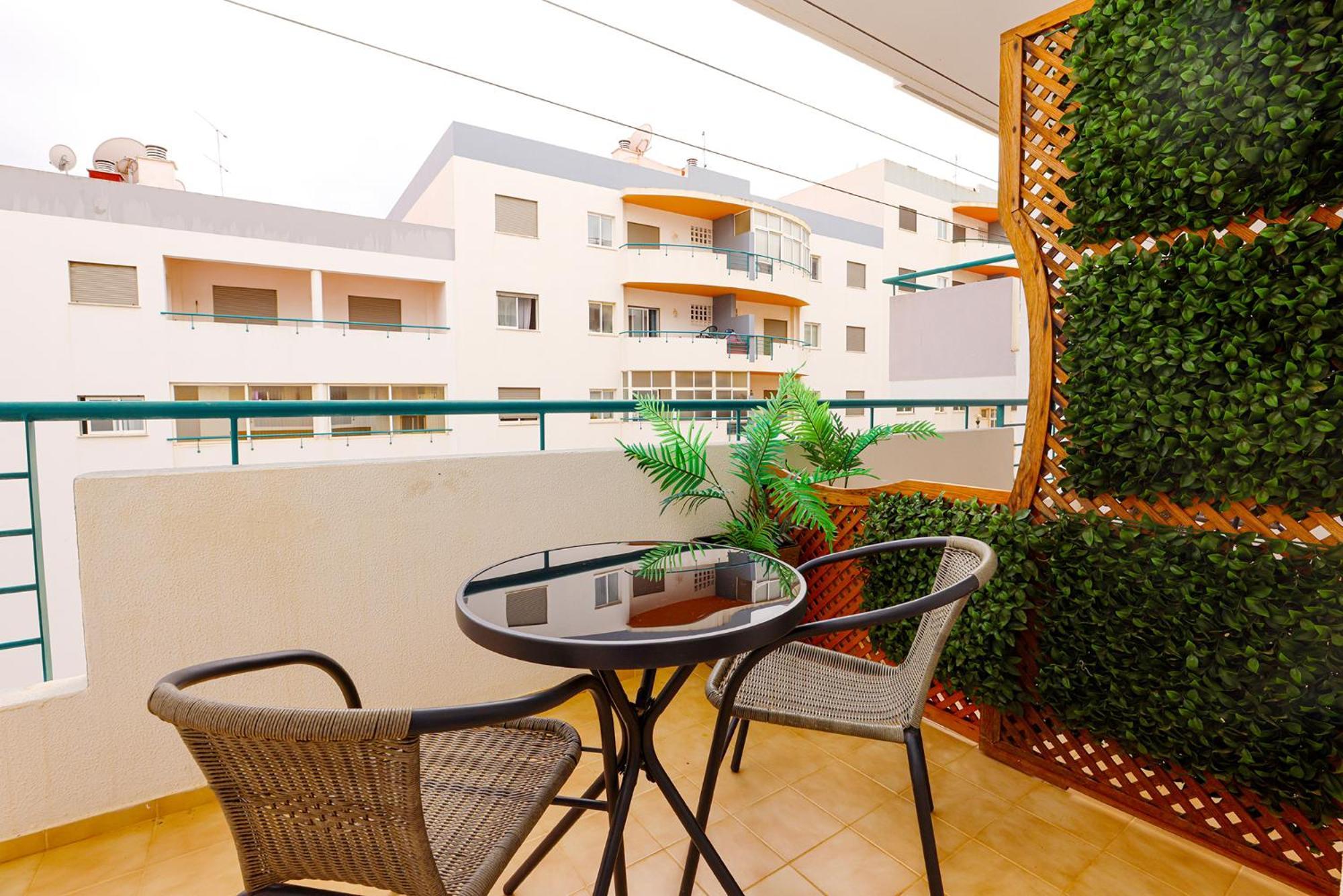 P - Meia-Praia Seaview Guesthouse Lagos Bagian luar foto